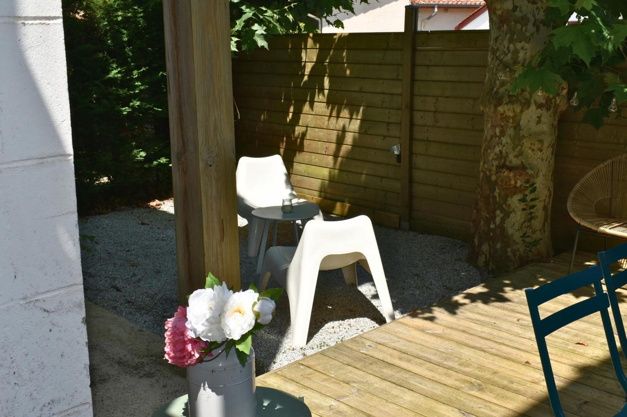 Villa Regis - Jardin-Parking-Wifi-Equipe Бейонн Экстерьер фото