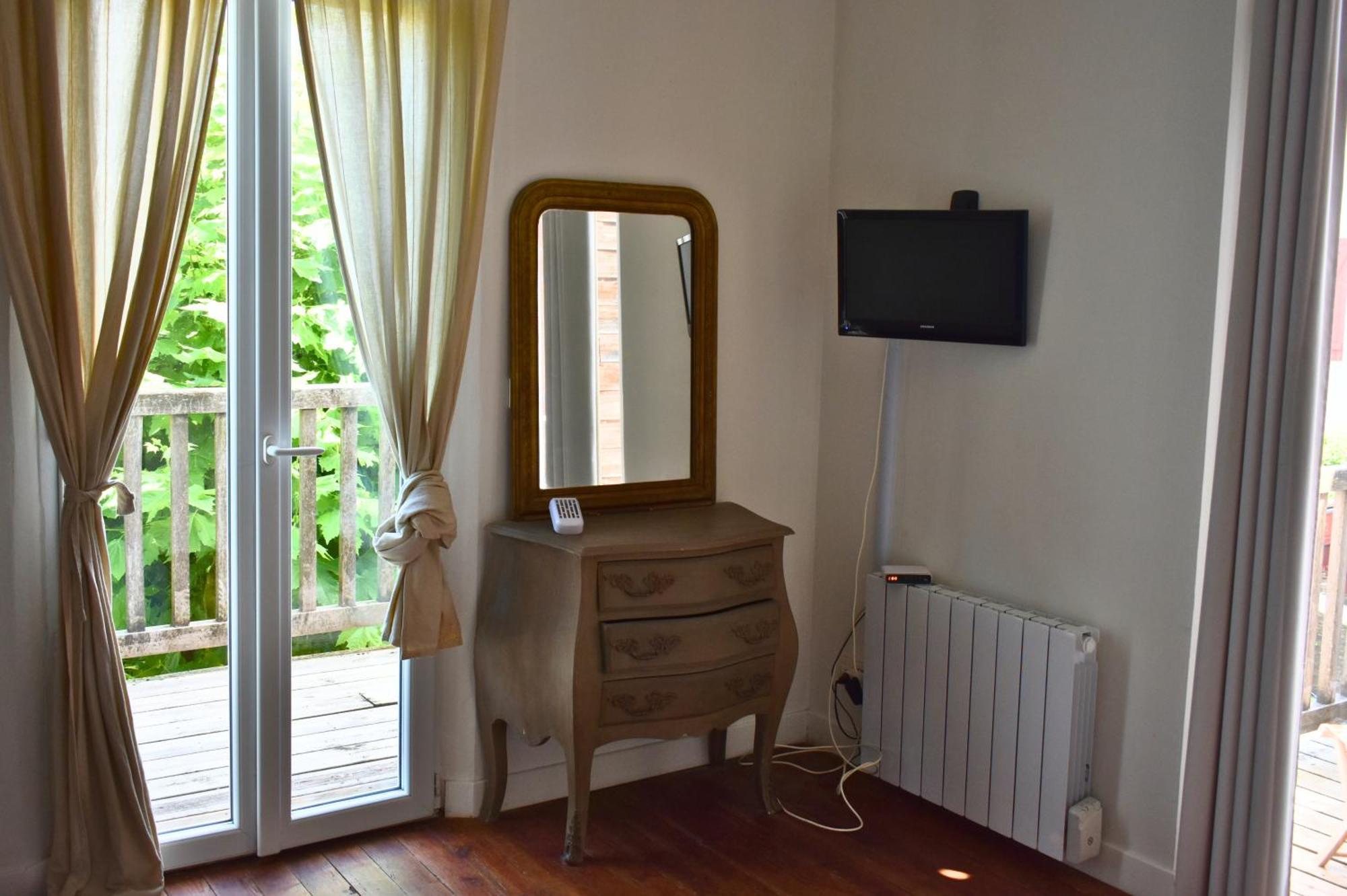 Villa Regis - Jardin-Parking-Wifi-Equipe Бейонн Экстерьер фото